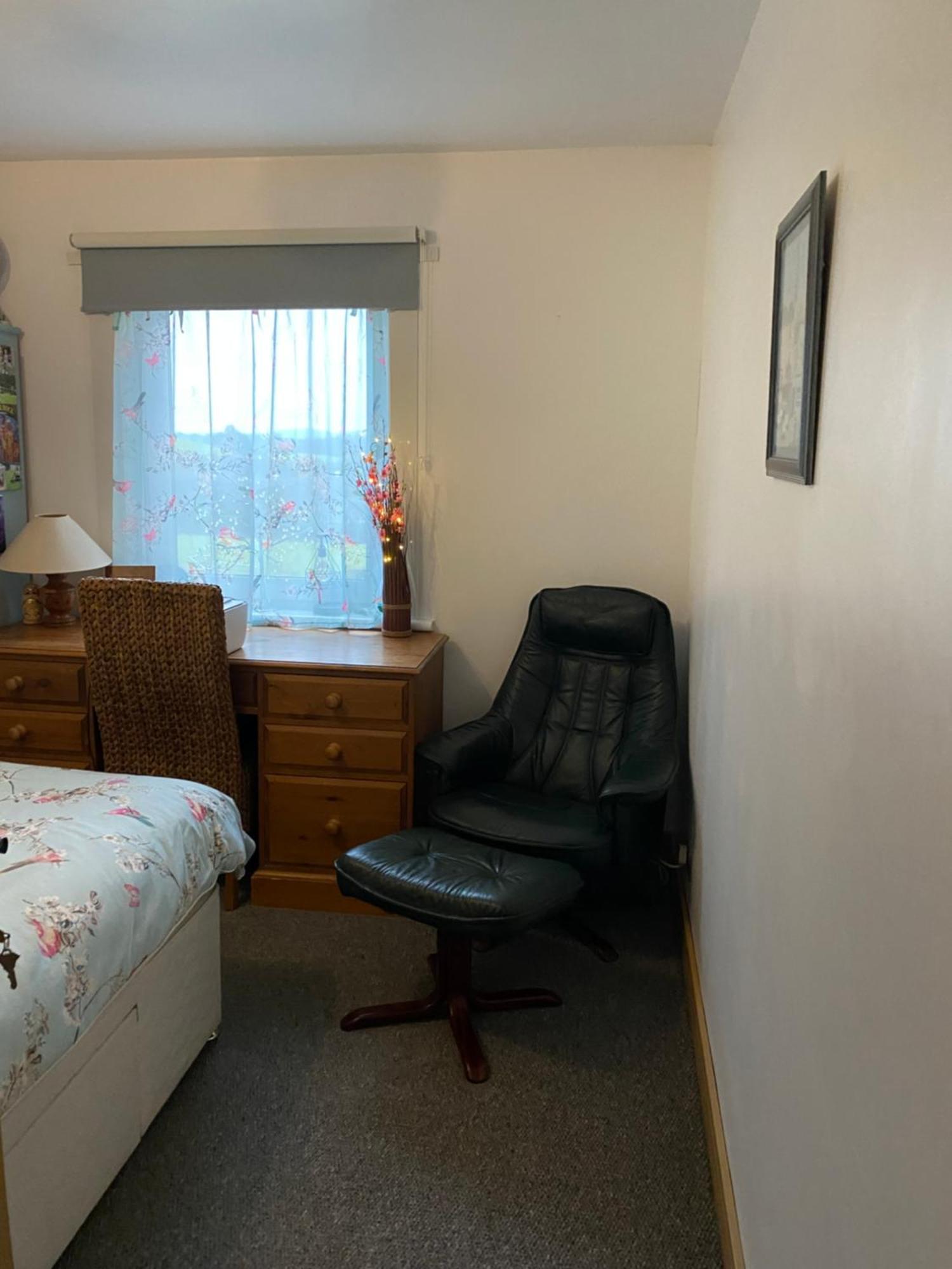 Jacquie's -dumfries-room With A View * Dumfries